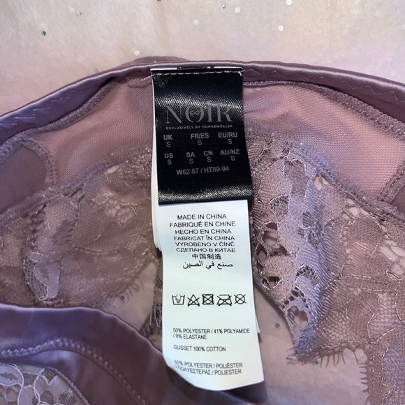 NOIR by Hunkemöller | NWT | "Heather" g-string thong - Elderberry - Picture 6 of 6